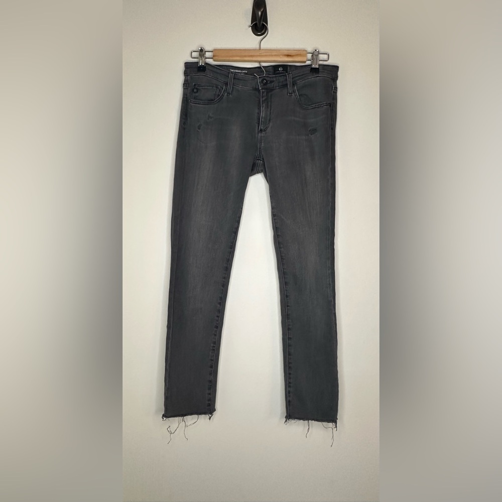 👖 AG Adriano Goldschmied Gray Capri Jeans